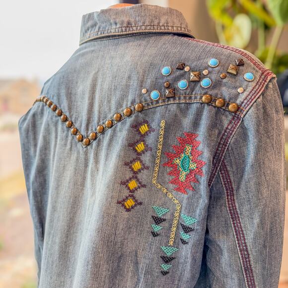 Double D Ranch, Embroidered Denim Shirt Jacket Snap Buttons, Studs, Beads-Large - Picture 10 of 14
